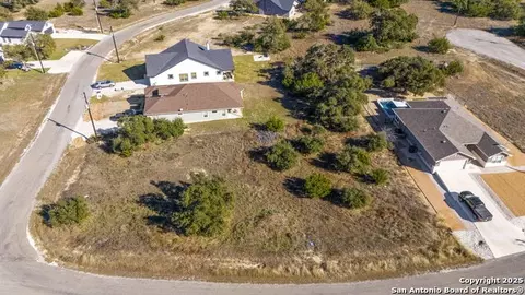 126 N Lon Price Dr, Blanco, TX 78606