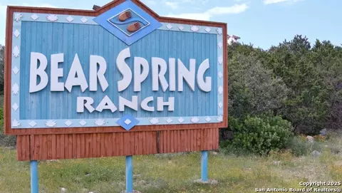 181 County Road 2761, Mico, TX 78056