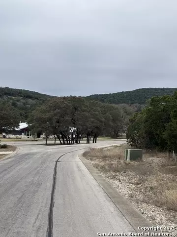 341 Pr 1746, Mico, TX 78056