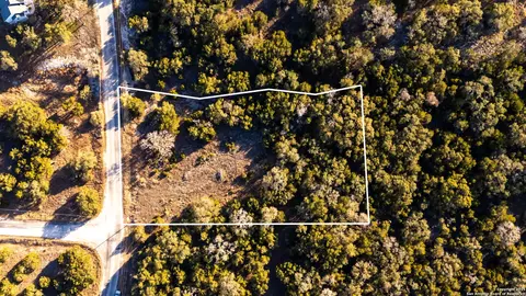 136 Restless Wind, Spring Branch, TX 78070 photo 2