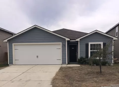 6515 E Fledgely Way, San Antonio, TX 78252