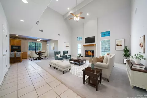 1164 Stoneyridge Dr, Canyon Lake, TX 78133