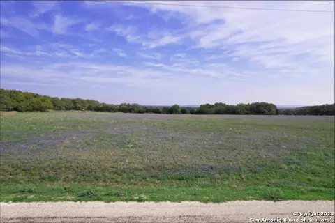 348 Lipan Apache, Blanco, TX 78606