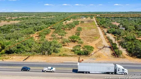 20757 Us Highway 83, Laredo, TX 78045