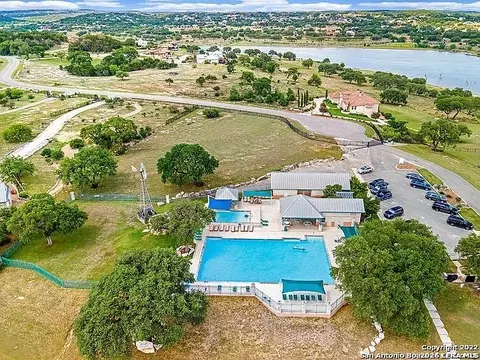 124 Vision Ct, Spring Branch, TX 78070 photo 6