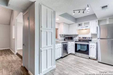 Kitchen - 14122 Churchill Ests #1505, San Antonio, TX 78248 photo 1 of 4