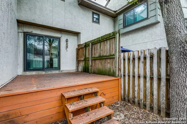 Exterior - 14122 Churchill Ests #1505, San Antonio, TX 78248 photo 2 of 6