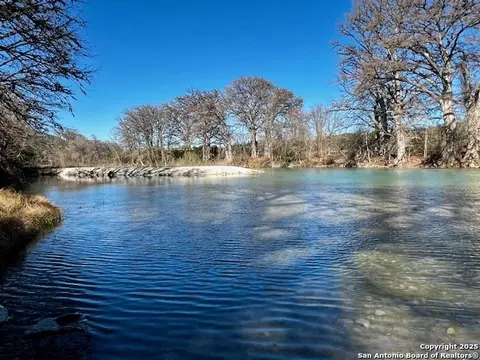 330 Madrone, Concan, TX 78838 photo 6