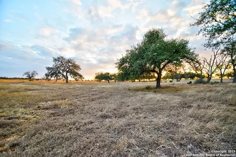 -- Oryx View Dr., Harper, TX 78631