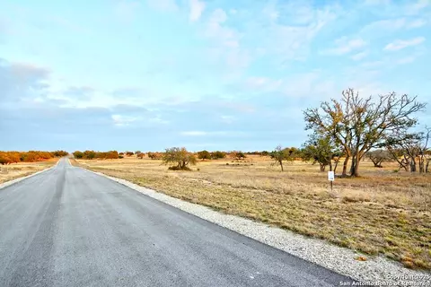 -- Oryx View Dr., Harper, TX 78631 photo 8