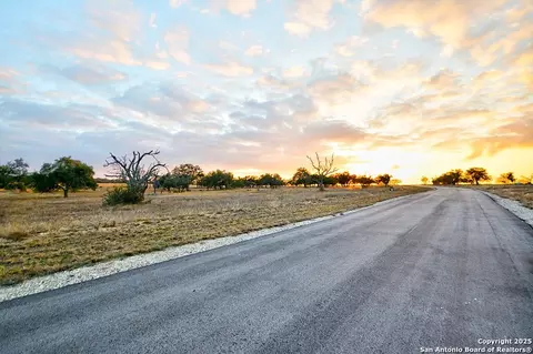 -- Oryx View Dr., Harper, TX 78631 photo 10