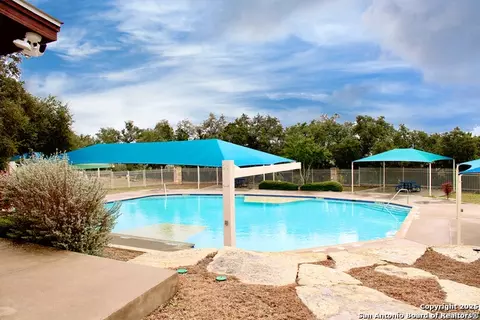 111 Dodder, Spring Branch, TX 78070 photo 3