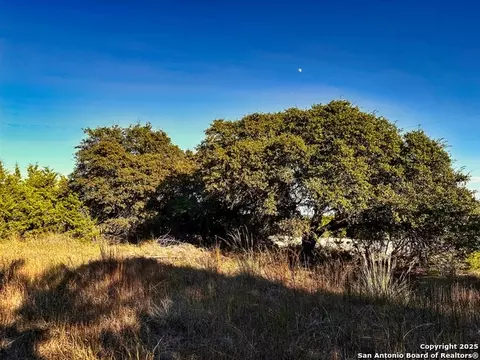 628 Indian Trl, Spring Branch, TX 78070