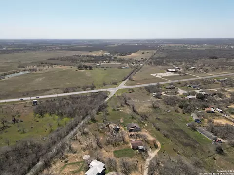 17423 Fx Ball, Elmendorf, TX 78112