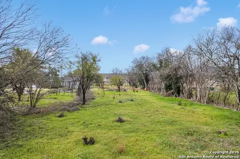 143 W Gerald, San Antonio, TX 78221