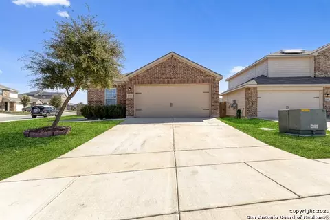 15202 Walcott Rdg, Von Ormy, TX 78073 photo 1