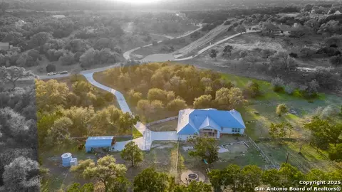 1148 Imhoff Ln, New Braunfels, TX 78132
