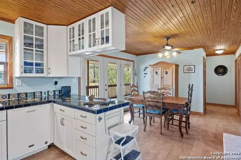 Dining - 2925 County Road 361, Utopia, TX 78884 photo 2 of 3