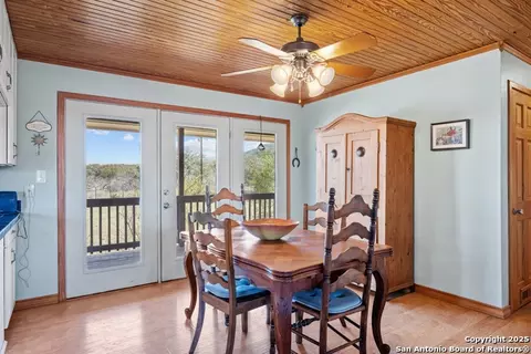 Dining - 2925 County Road 361, Utopia, TX 78884 photo 3 of 3