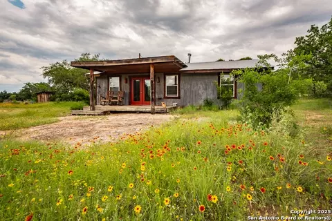 Exterior - 2925 County Road 361, Utopia, TX 78884 photo 8 of 8
