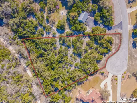 1540 Redcloud Peak, Canyon Lake, TX 78133