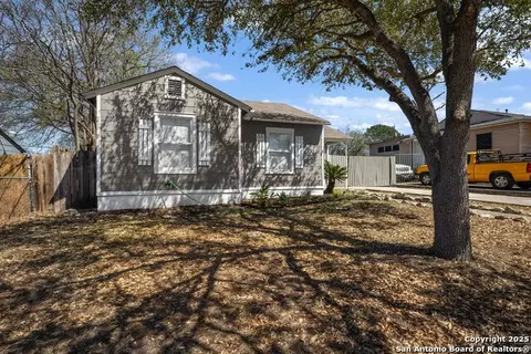 207 Bonnell, San Antonio, TX 78223