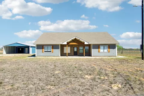 Exterior - 1783 County Road 7711, Devine, TX 78016 photo 3 of 16