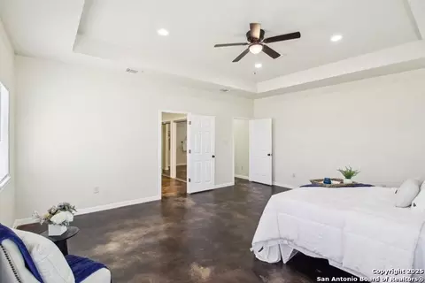 Bedroom - 1783 County Road 7711, Devine, TX 78016 photo 2 of 5