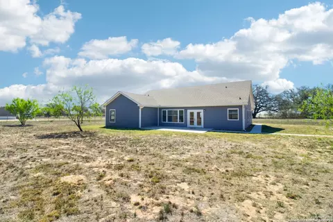 Exterior - 1783 County Road 7711, Devine, TX 78016 photo 12 of 16