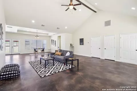Living - 1783 County Road 7711, Devine, TX 78016 photo 2 of 2