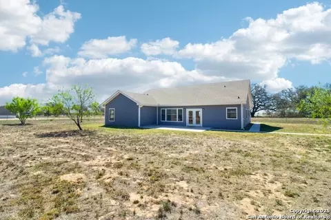 Exterior - 1783 County Road 7711, Devine, TX 78016 photo 12 of 14