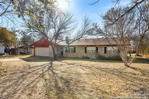 134 Middle Frst, Kerrville, TX 78028