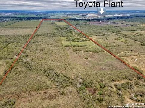 2660 W Jett Rd, San Antonio, TX 78264