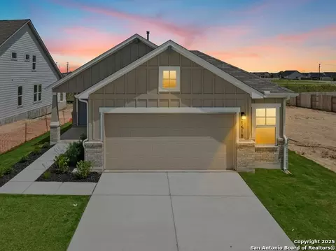 1518 Bluff Path, New Braunfels, TX 78130