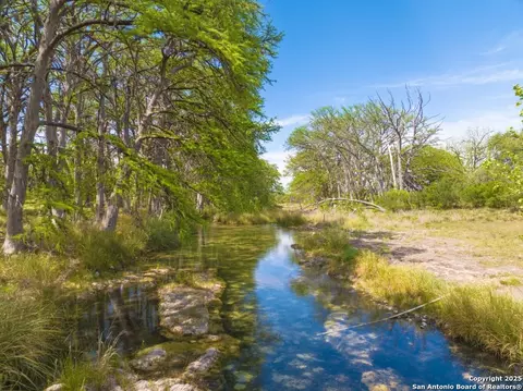 View/Area - 950 River Rd, Utopia, TX 78884 photo 9 of 9