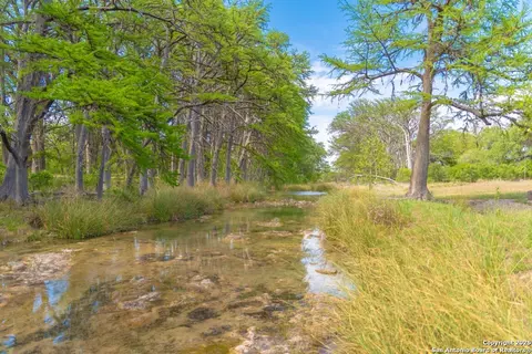 Other - 950 River Rd, Utopia, TX 78884 photo 1 of 8