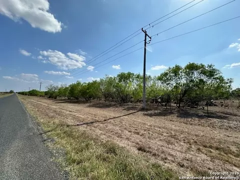 tbd Christine Rd, Jourdanton, TX 78026