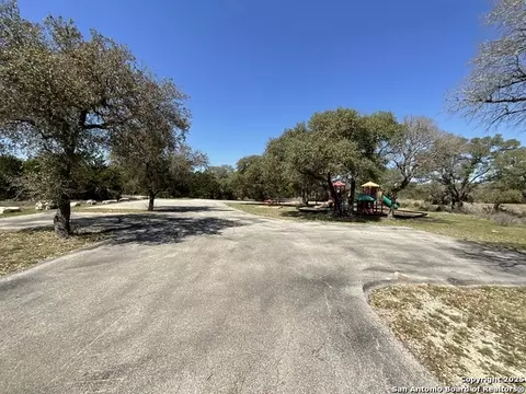 137 Restless Wind, San Antonio, TX 78070 photo 13
