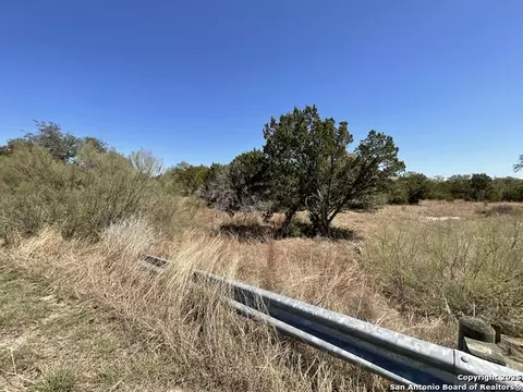 137 Restless Wind, San Antonio, TX 78070 photo 9