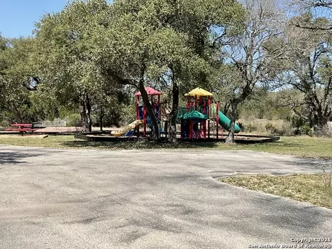 137 Restless Wind, San Antonio, TX 78070 photo 11