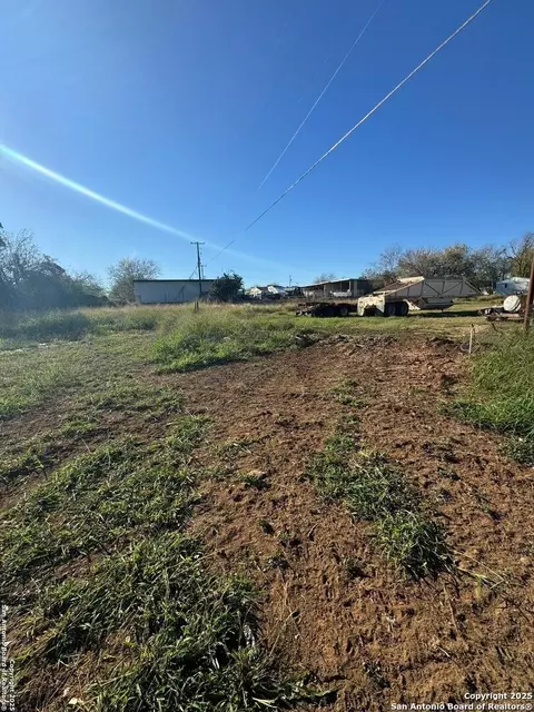 Other - 606 N Main St, Cotulla, TX 78014 photo 8 of 10