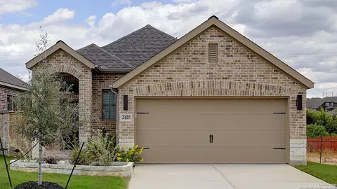 2420 Barkey Spgs, San Antonio, TX 78245