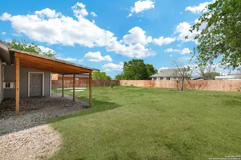 Exterior - 507 Hayden, Devine, TX 78016 photo 5 of 8