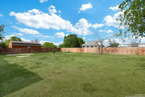 Exterior - 507 Hayden, Devine, TX 78016 photo 7 of 8