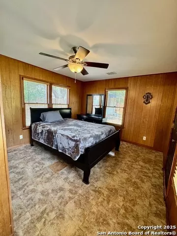 Bedroom - 710 W Hondo, Devine, TX 78016 photo 1 of 7