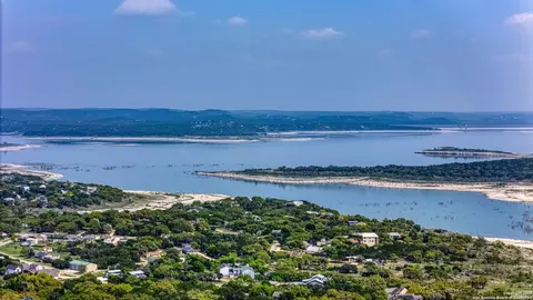 263 San Salvadore, Canyon Lake, TX 78133
