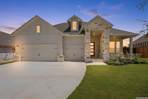 2816 Reeves Ln, Schertz, TX 78108