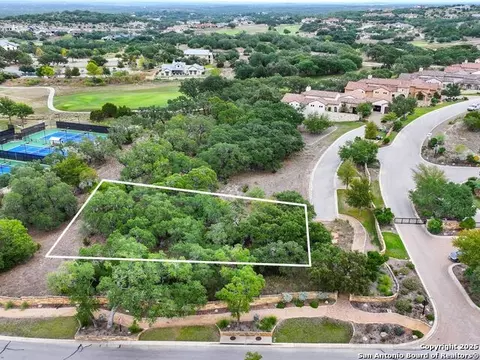 2 Alberi Ln, Boerne, TX 78006