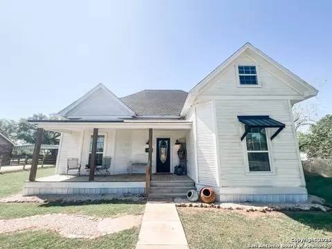 21620 Fm 887, Gillett, TX 78116