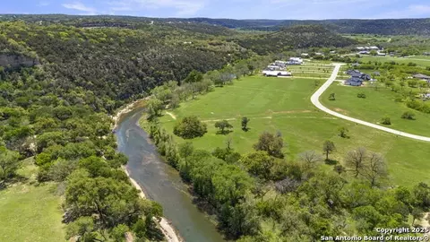 829 Bingham Ln, New Braunfels, TX 78132